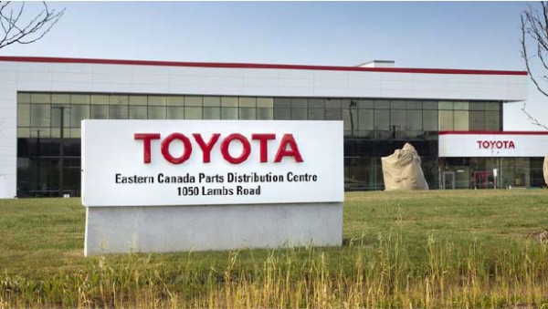 Toyota Canada Exterior HQ sign